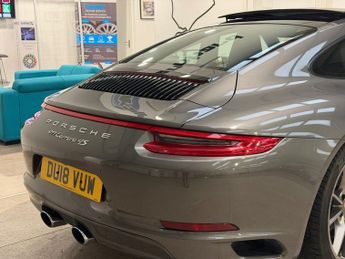 PORSCHE 911 3.0T 991 Carrera 4S Coupe 2dr Petrol PDK 4WD Euro 6 (s/s) (420 p