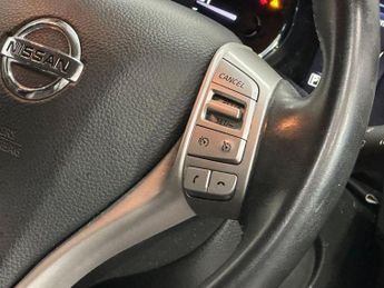 NISSAN QASHQAI 1.6 dCi Tekna SUV 5dr Diesel XTRON 2WD Euro 6 (s/s) (130 ps)