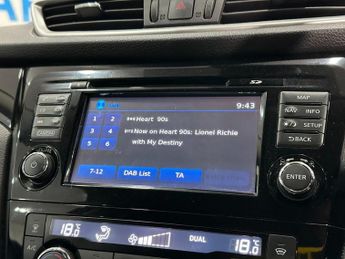 NISSAN QASHQAI 1.6 dCi Tekna SUV 5dr Diesel XTRON 2WD Euro 6 (s/s) (130 ps)