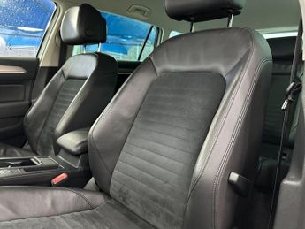 VOLKSWAGEN PASSAT 2.0 TDI BlueMotion Tech GT Estate 5dr Diesel DSG Euro 6 (s/s) (1