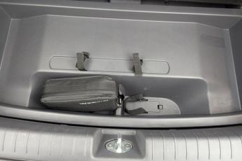 HYUNDAI IONIQ 38.3kWh Premium SE Hatchback 5dr Electric Auto (136 ps)