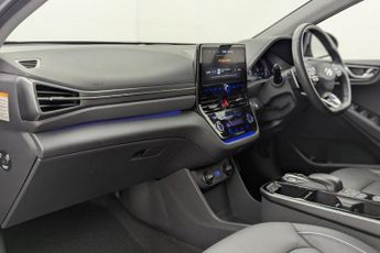 HYUNDAI IONIQ 38.3kWh Premium SE Hatchback 5dr Electric Auto (136 ps)