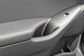 HYUNDAI IONIQ 38.3kWh Premium SE Hatchback 5dr Electric Auto (136 ps)