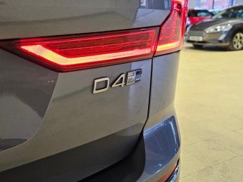 VOLVO XC60 2.0 D4 Inscription SUV 5dr Diesel Auto AWD Euro 6 (s/s) (190 ps)