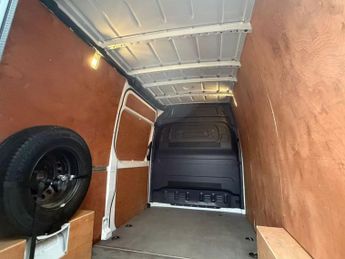 MERCEDES-BENZ eSprinter 55kWh Progressive Panel Van 5dr Electric Auto FWD L2 H2 20kW Cha