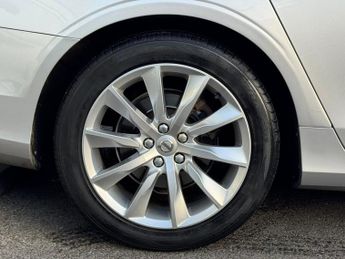 VOLVO S90 2.0 D4 Momentum Pro Saloon 4dr Diesel Auto Euro 6 (s/s) (190 ps)