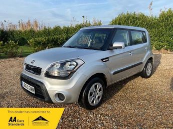 Kia Soul 1.6 GDi 1 SUV 5dr Petrol Manual Euro 5 (138 bhp)