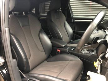 AUDI A3 1.5 TFSI CoD 35 Black Edition Saloon 4dr Petrol S Tronic Euro 6 