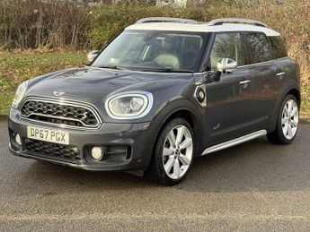 MINI Countryman 1.5 7.6kWh Cooper SE SUV 5dr Petrol Plug-in Hybrid Auto ALL4 Eur