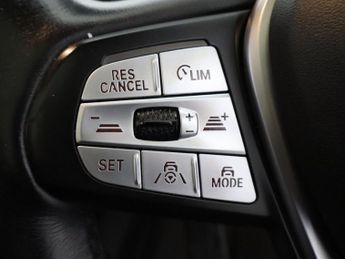 BMW IX3 80kWh Premier Edition Pro SUV 5dr Electric Auto (286 ps)