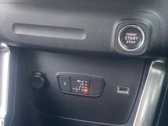 CITROEN C3 AIRCROSS 1.2 PureTech Shine Plus SUV 5dr Petrol EAT6 Euro 6 (s/s) (130 ps