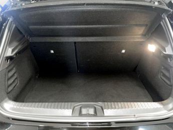 RENAULT CLIO 1.6 E-TECH Techno Hatchback 5dr Petrol Hybrid Auto Euro 6 (s/s) 