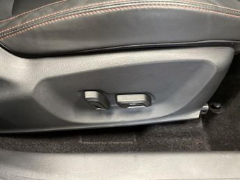 MG MG ZS 72.6kWh Trophy Long Range SUV 5dr Electric Auto (156 ps)