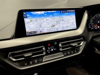 BMW 1 SERIES 1.5 118i M Sport (LCP) Hatchback 5dr Petrol DCT Euro 6 (s/s) (13