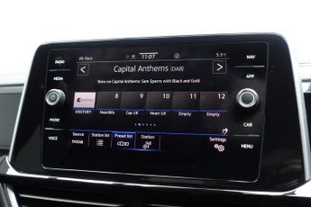 VOLKSWAGEN T-ROC 2.0 TSI R SUV 5dr Petrol DSG 4Motion Euro 6 (s/s) (300 ps)