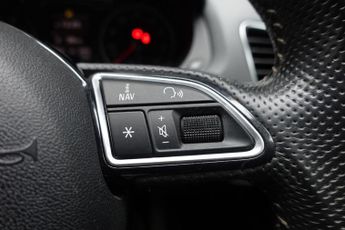 AUDI Q3 2.0 TFSI Black Edition SUV 5dr Petrol S Tronic quattro Euro 6 (s