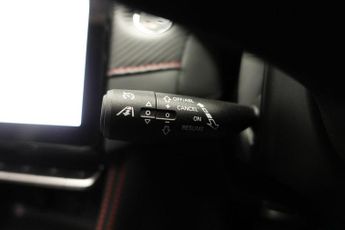 MG MG ZS 72.6kWh Trophy Long Range SUV 5dr Electric Auto (156 ps)