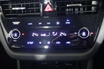 HYUNDAI IONIQ 1.6 h-GDi Premium DCT Euro 6 (s/s) 5dr