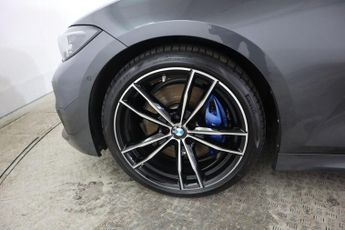 BMW 3 SERIES 2.0 320i M Sport Auto Euro 6 (s/s) 4dr
