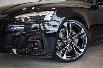 AUDI A5 2.0 TFSI 40 Black Edition Coupe 2dr Petrol S Tronic Euro 6 (s/s)