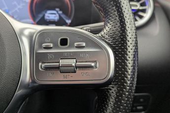 MERCEDES-BENZ EQA EQA 250 66.5kWh AMG Line SUV 5dr Electric Auto (190 ps)