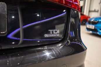 AUDI A6 AVANT 3.0 TDI V6 Black Edition Estate 5dr Diesel S Tronic quattro Euro