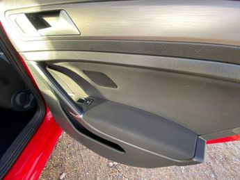 VOLKSWAGEN GOLF 1.6 TDI BlueMotion Tech Match Edition Hatchback 5dr Diesel DSG E