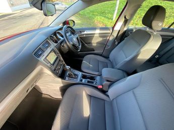 VOLKSWAGEN GOLF 1.6 TDI BlueMotion Tech Match Edition Hatchback 5dr Diesel DSG E