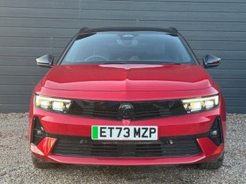 VAUXHALL Astra Electric 54kWh Ultimate Sports Tourer 5dr Electric Auto