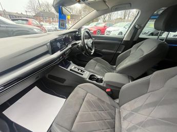 VOLKSWAGEN GOLF 2.0 TDI Style Estate 5dr Diesel DSG Euro 6 (s/s) (150 ps)