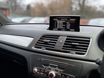 AUDI Q3 2.0 TDI S line Edition SUV 5dr Diesel S Tronic quattro Euro 6 (s