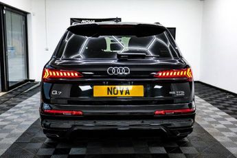 AUDI Q7 3.0 TFSI V6 55 Black Edition SUV 5dr Petrol Tiptronic quattro Eu
