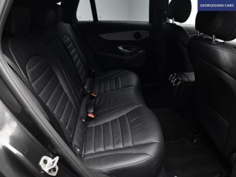 MERCEDES-BENZ EQC EQC 400 80kWh AMG Line SUV 5dr Electric Auto 4MATIC (408 ps)