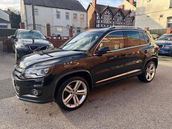 VOLKSWAGEN TIGUAN 2.0 TDI BlueMotion Tech R-Line Edition SUV 5dr Diesel DSG 4WD Eu