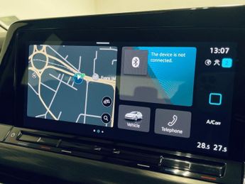 VOLKSWAGEN GOLF 1.5 eTSI MHEV Style Hatchback 5dr Petrol Hybrid DSG Euro 6 (s/s)