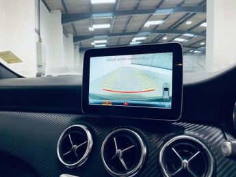 MERCEDES-BENZ A-CLASS 2.1 A200d AMG Line (Premium Plus) Hatchback 5dr Diesel 7G-DCT Eu