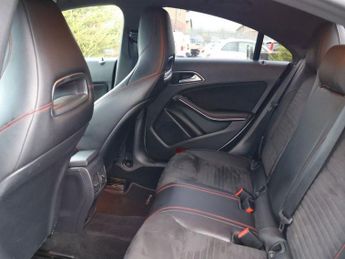 MERCEDES-BENZ CLA 2.1 CLA220d AMG Line Night Edition Coupe 4dr Diesel 7G-DCT Euro 