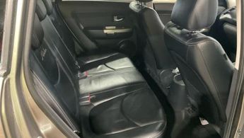 KIA SOUL 1.6 CRDi Quantum SUV 5dr Diesel Auto Euro 5 (126 bhp)