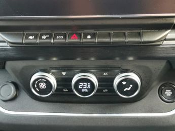 RENAULT TRAFIC 2.0 dCi Blue SL28 Sport+ Panel Van 5dr Diesel Manual L1 H1 Euro 