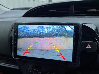 TOYOTA YARIS HATCHBACK 1.0 AUTOMATIC