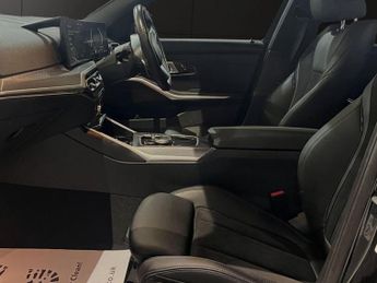 BMW 3 SERIES 2.0 320i M Sport Saloon 4dr Petrol Auto Euro 6 (s/s) (184 ps)