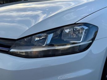 VOLKSWAGEN GOLF 1.5 TSI EVO GPF SE Hatchback 5dr Petrol DSG Euro 6 (s/s) (130 ps