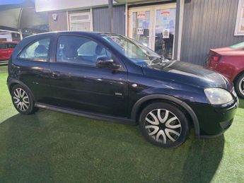 VAUXHALL CORSA 1.4i 16v Design Hatchback 3dr Petrol Automatic (a/c) (178 g/km, 
