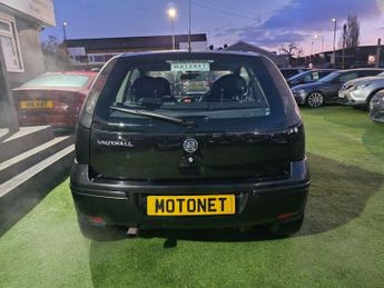 VAUXHALL CORSA 1.4i 16v Design Hatchback 3dr Petrol Automatic (a/c) (178 g/km, 