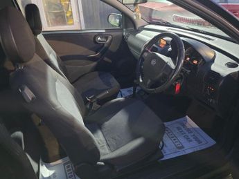 VAUXHALL CORSA 1.4i 16v Design Hatchback 3dr Petrol Automatic (a/c) (178 g/km, 