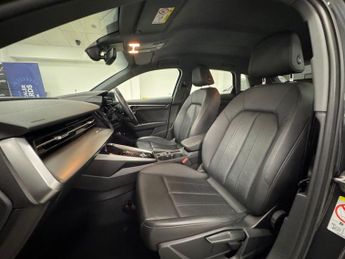 AUDI A3 1.4 TFSIe 40 Sport Sportback 5dr Petrol Plug-in Hybrid S Tronic 