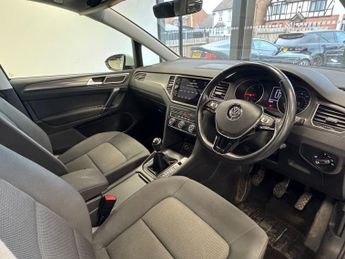 VOLKSWAGEN GOLF SV 1.6 TDI SE MPV 5dr Diesel Manual Euro 6 (s/s) (115 ps)