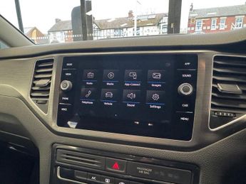 VOLKSWAGEN GOLF SV 1.6 TDI SE MPV 5dr Diesel Manual Euro 6 (s/s) (115 ps)
