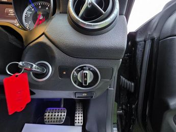 MERCEDES-BENZ CLA 2.0 CLA250 AMG Sport Coupe 4dr Petrol 7G-DCT 4MATIC Euro 6 (s/s)