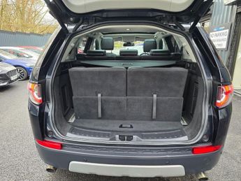 LAND ROVER DISCOVERY SPORT 2.0 TD4 HSE Luxury SUV 5dr Diesel Auto 4WD Euro 6 (s/s) (180 ps)